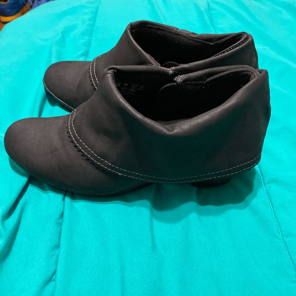 Women’s Dr. Scholl’s Zipper Wedge Booties